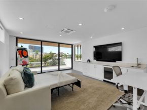 1730 SE 13th St, Fort Lauderdale FL 33316