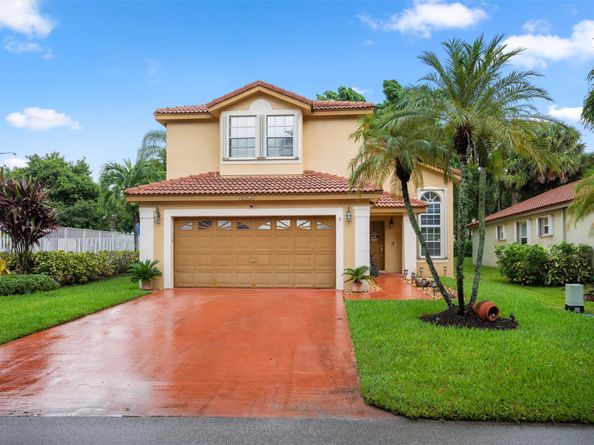 18241 NW 8th St, Pembroke Pines FL 33029