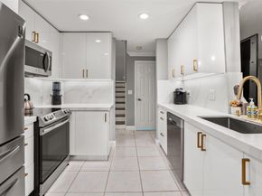 18241 NW 8th St, Pembroke Pines FL 33029