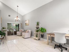 18241 NW 8th St, Pembroke Pines FL 33029
