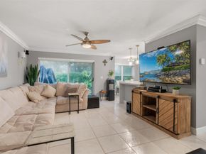 18241 NW 8th St, Pembroke Pines FL 33029