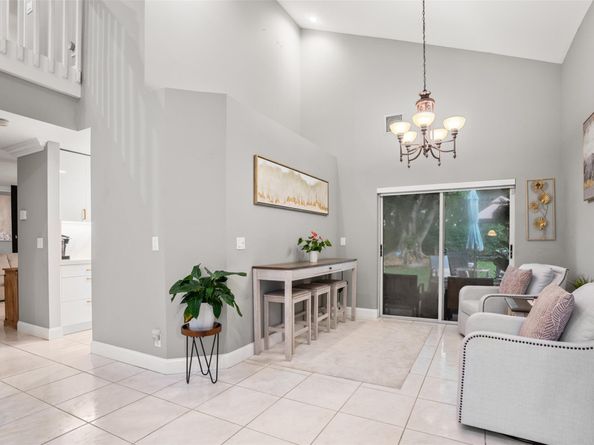 18241 NW 8th St, Pembroke Pines FL 33029