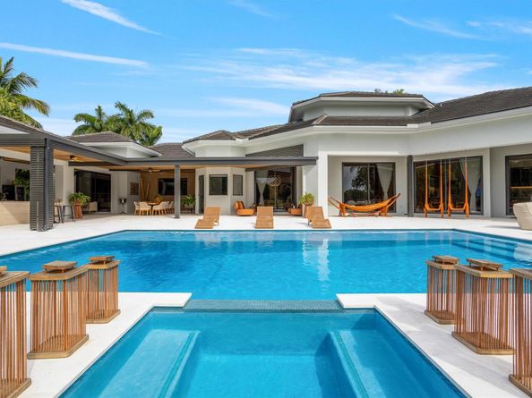 3340 Paddock Rd, Weston FL 33331