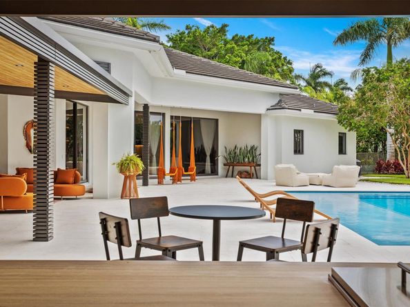 3340 Paddock Rd, Weston FL 33331
