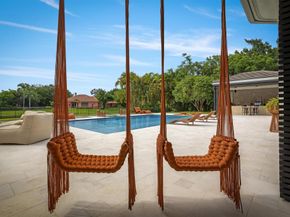 3340 Paddock Rd, Weston FL 33331
