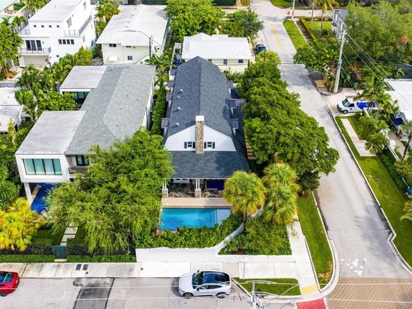 217 SE 16th AVE, Fort Lauderdale FL 33301