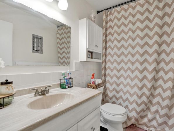 2031 NE 56th St, Fort Lauderdale FL 33308