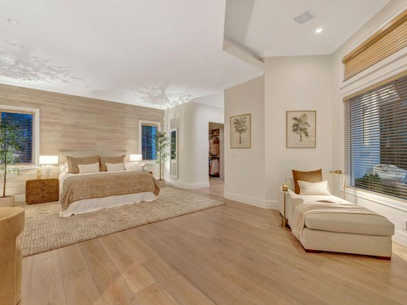 1518 E Lake Dr, Fort Lauderdale FL 33316