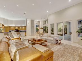 1518 E Lake Dr, Fort Lauderdale FL 33316