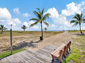 1518 E Lake Dr, Fort Lauderdale FL 33316