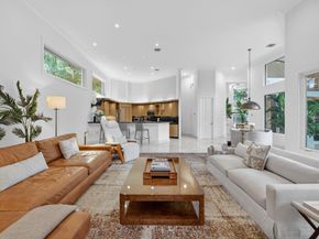 1518 E Lake Dr, Fort Lauderdale FL 33316
