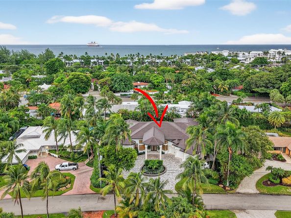 1518 E Lake Dr, Fort Lauderdale FL 33316