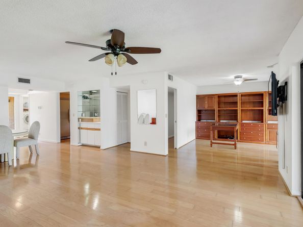 5308 Fountains Drive S, Lake Worth FL 33467