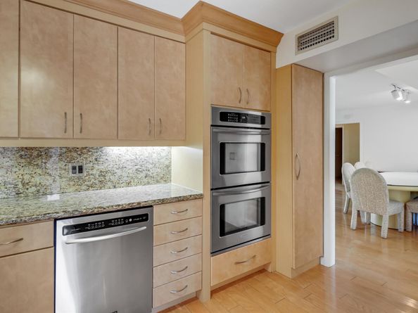 5308 Fountains Drive S, Lake Worth FL 33467