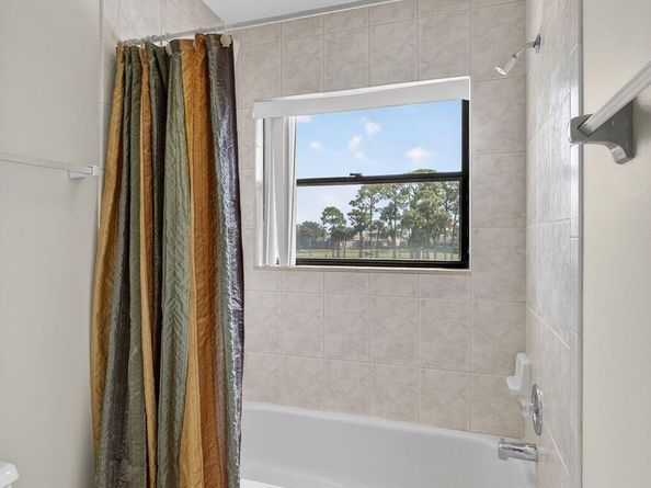 529 Prestwick Circle, Palm Beach Gardens FL 33418
