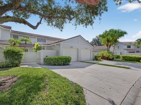 529 Prestwick Circle, Palm Beach Gardens FL 33418