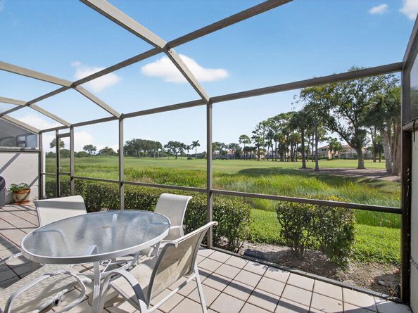 529 Prestwick Circle, Palm Beach Gardens FL 33418
