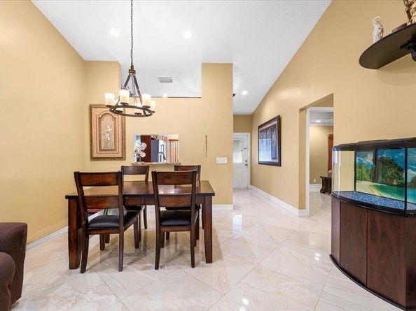 630 Sea Pine Way A, Greenacres FL 33415