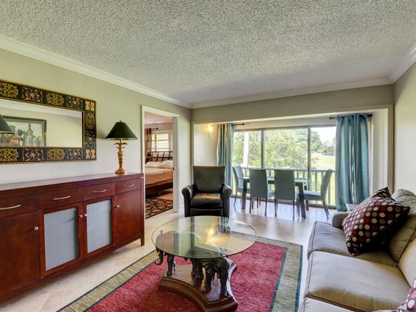 620 Greensward Lane 202Ks, Delray Beach FL 33445