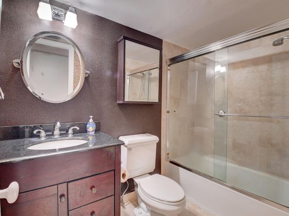 620 Greensward Lane 202Ks, Delray Beach FL 33445