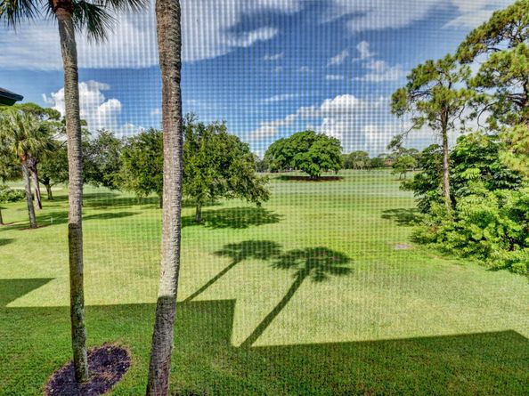 620 Greensward Lane 202Ks, Delray Beach FL 33445