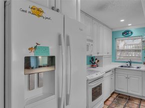 2541 NE 11th St 101, Pompano Beach FL 33062