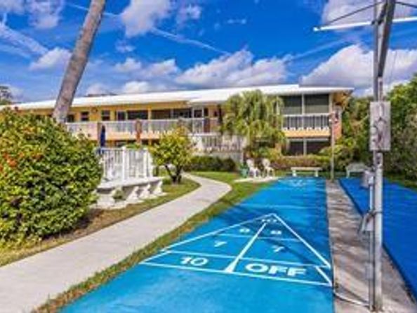 2541 NE 11th St 101, Pompano Beach FL 33062