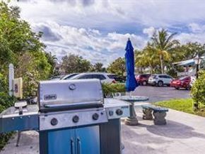 2541 NE 11th St 101, Pompano Beach FL 33062