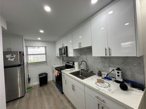 111 Royal Park Dr 4H, Oakland Park FL 33309