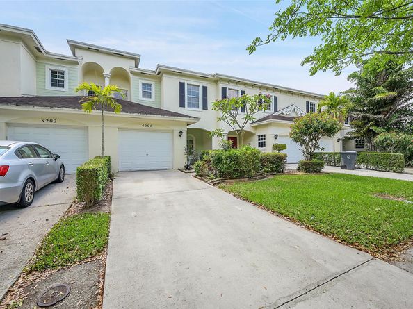 4204 Emerald Vis, Lake Worth FL 33461