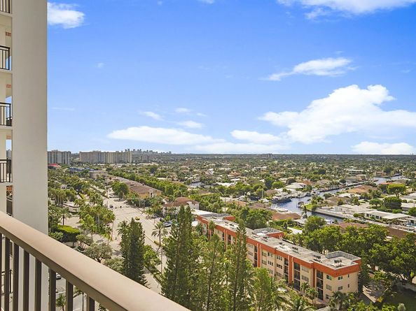 4280 Galt Ocean Dr 15E, Fort Lauderdale FL 33308