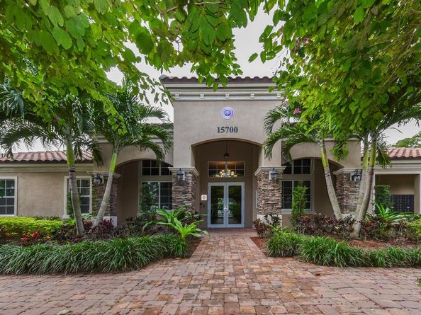 15672 Italian Cypress Way, Wellington FL 33414