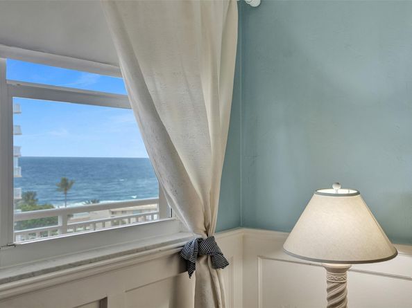 1050 Hillsboro Mile 805W, Hillsboro Beach FL 33062