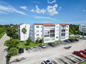 2850 Somerset Dr 307L, Lauderdale Lakes FL 33311