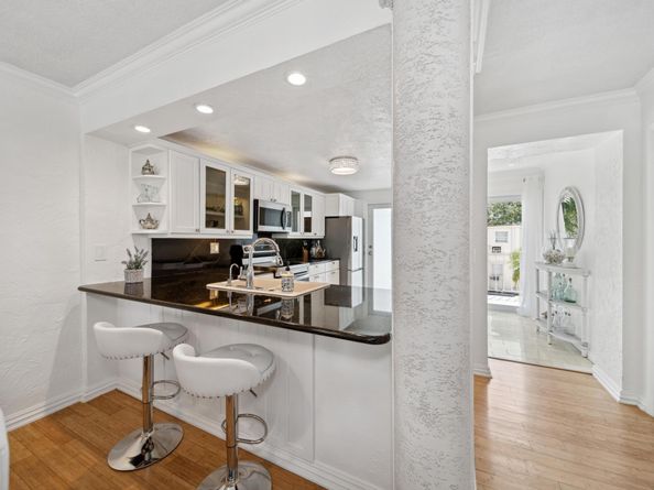 800 SE 4th St 104, Fort Lauderdale FL 33301