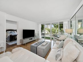 800 SE 4th St 104, Fort Lauderdale FL 33301