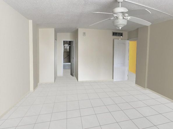 1849 S Ocean Dr 805, Hallandale Beach FL 33009