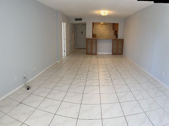 1849 S Ocean Dr 805, Hallandale Beach FL 33009