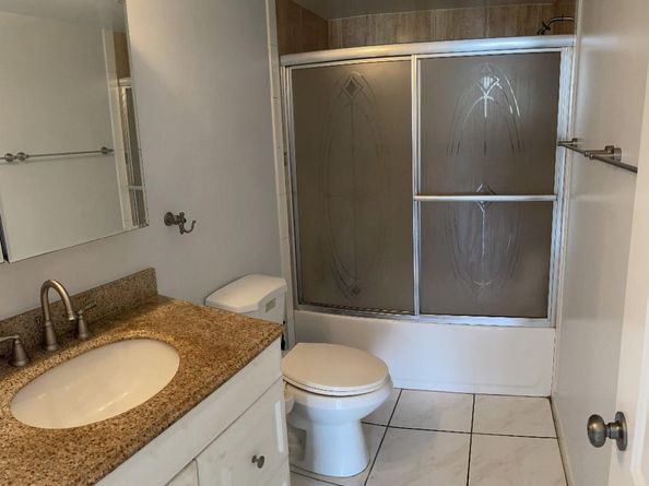 1849 S Ocean Dr 805, Hallandale Beach FL 33009