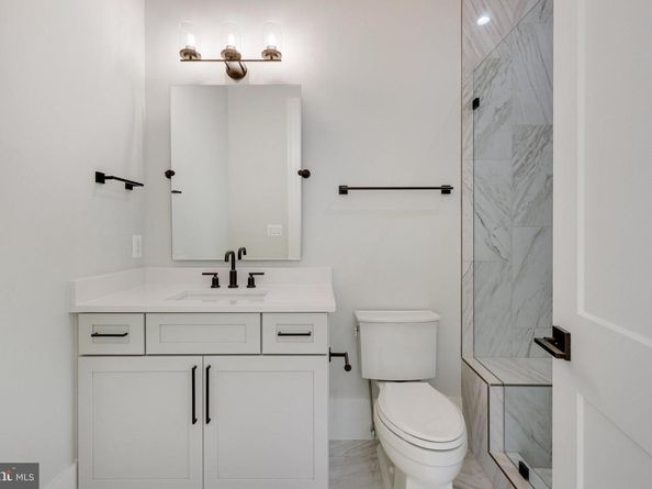 725 Lawton Street, Mclean VA 22101