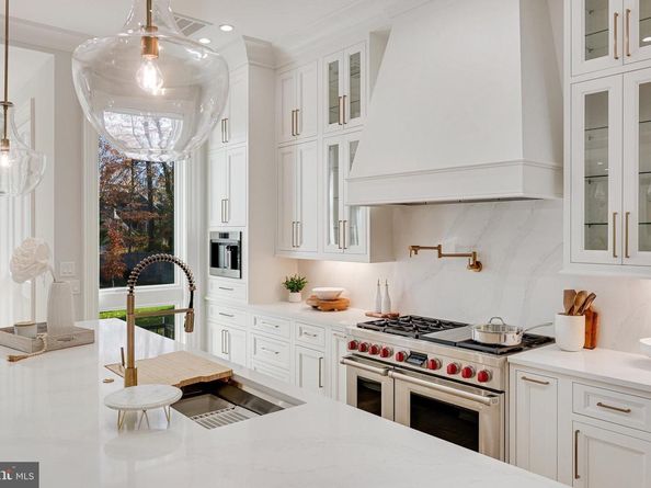 725 Lawton Street, Mclean VA 22101