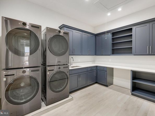 725 Lawton Street, Mclean VA 22101