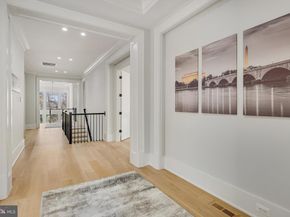725 Lawton Street, Mclean VA 22101