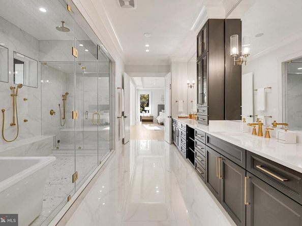 725 Lawton Street, Mclean VA 22101