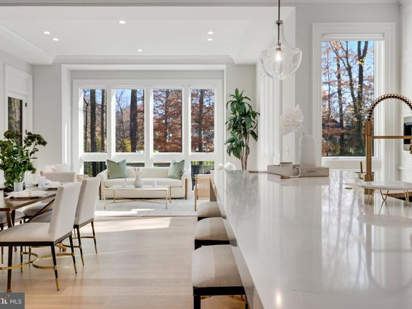725 Lawton Street, Mclean VA 22101