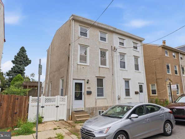 440 Lemonte Street, Philadelphia PA 19128