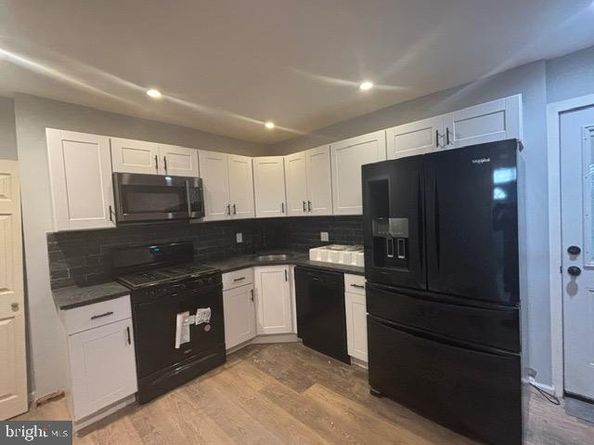 825 N Brooklyn Street, Philadelphia PA 19104