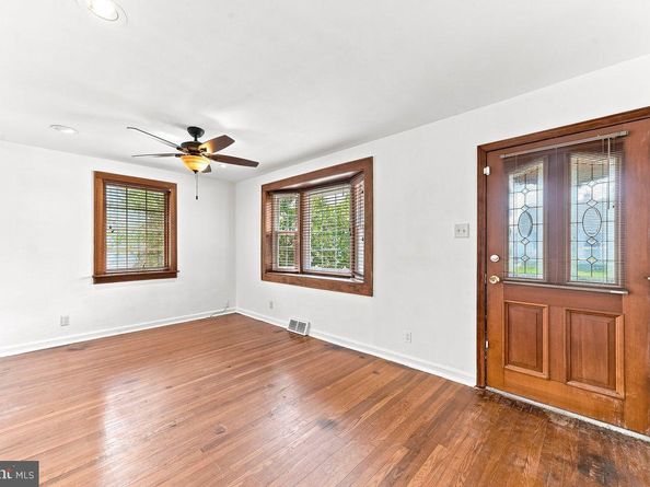 209 Pennsylvania Avenue, Prospect Park PA 19076