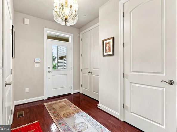 305 Whitemarsh Drive, Flourtown PA 19031