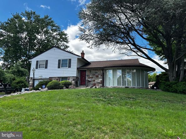 1180 Ballytore Road, Huntingdon Valley PA 19006